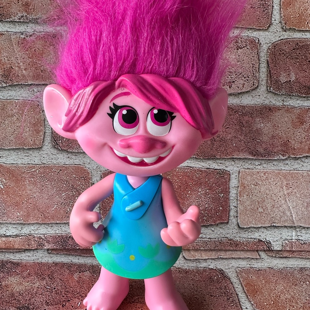 Singing Poppy From Trolls